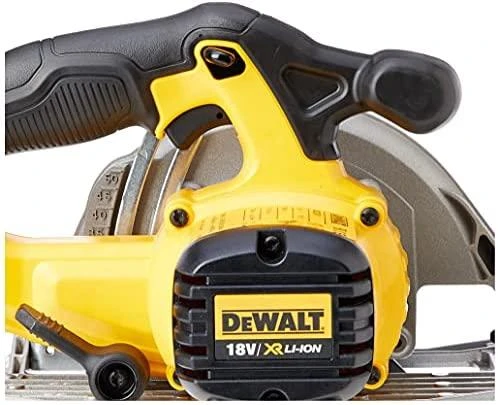 DeWalt akumuliatorinis diskinis pjūklas DCS391N-XJ 165 mm be akumuliatoriaus ir kroviklio