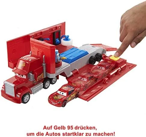 Mattel Cars transporteris Makas su žaidimų aikštele