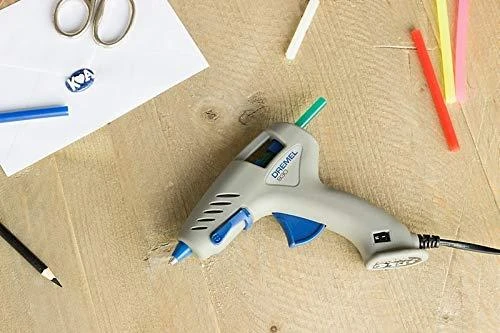Dremel klijų strypeliai 12 vnt., 7 mm