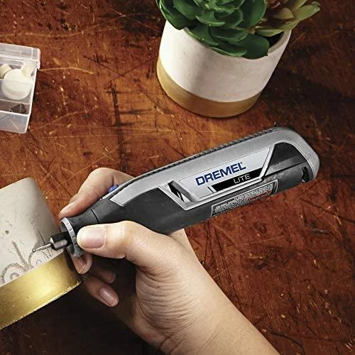 Daugiafunkcinis įrankis DREMEL® Lite (7760-15)