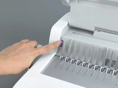 FELLOWES PERFORIOR PULSAR-E Elektrinė lenkimo mašina 15 lapų, komplekte pradinis lenkimo rinkinys 10 lapų
