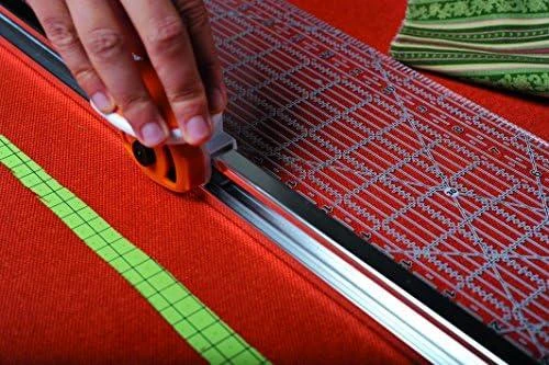 Fiskars FS.GILLOTINE 6 "x 24" SU SUKASIAME MENTE IR liniuote