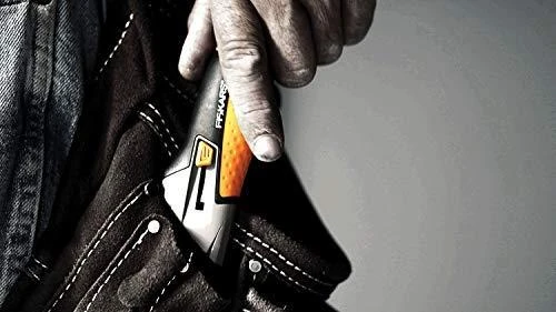 Fiskars CarbonMax Universalus peilis ištraukiamais ašmenimis 1027223