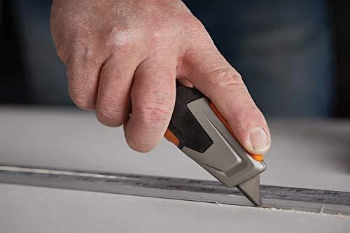 Fiskars CarbonMax Universalus peilis ištraukiamais ašmenimis 1027223