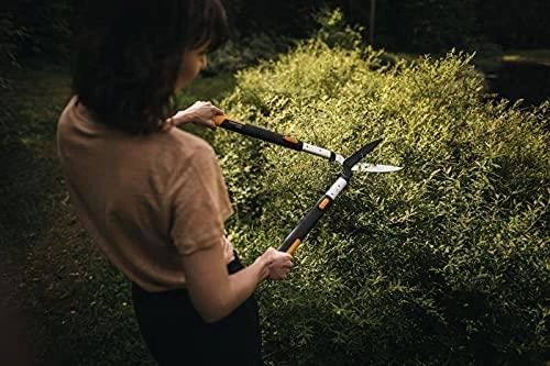 Fiskars SmartFit teleskopinė gyvatvorių žirklės HS86 1 vnt.