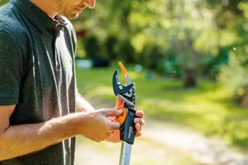 Fiskars Šakų genėtuvas UPX82