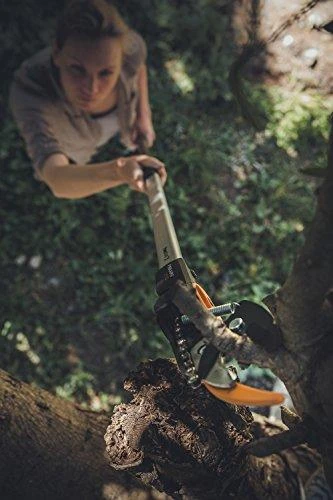 Fiskars Šakų genėtuvas UPX82