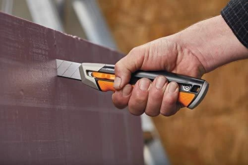Fiskars CarbonMax peilis laužomais ašmenimis 25mm