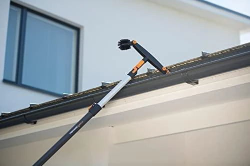 Fiskars QuikFit latakų šepetys 1001414