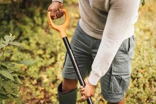 Fiskars Solid Metal smailus kastuvas