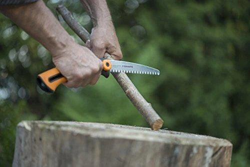 Fiskars Xtract™ Garden Saw (S) SW73