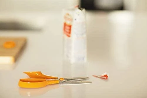 Fiskars Classic Virtuvės žirklės 18 cm