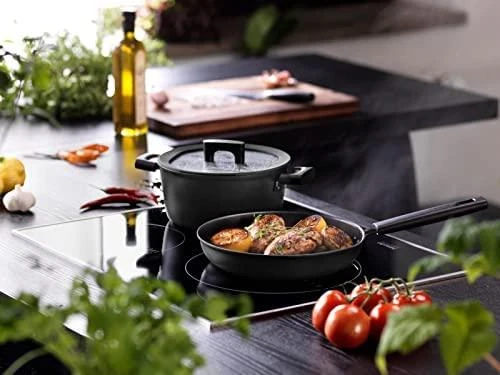 Fiskars Hard Face puodas 5,0 L