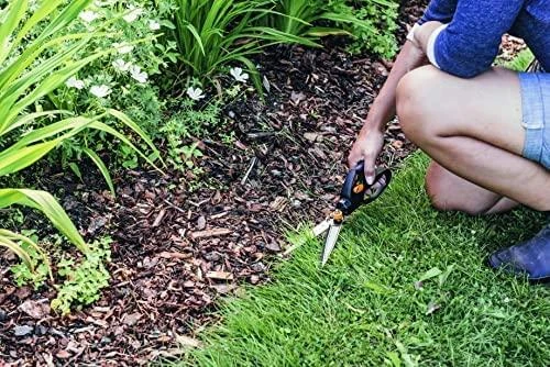 Fiskars SmartFit žirklės žolei GS40