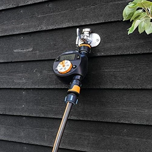 Fiskars Laistymo laikmatis su vienu išėjimu (2xAA baterijos neįeina)