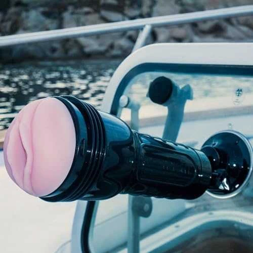 Fleshlight - Shower Mount masturbatoriaus priedas