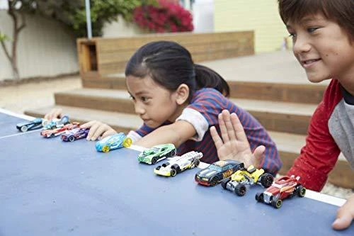 Mattel Dvidešimties „Hot Wheels“ automodelių rinkinys