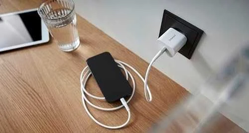 MAITINIMO ADAPTERIS USB-A/USB-C/7803012 INTENSO
