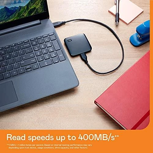 Kietasis diskas „Sandisk Western Digital Elements SE SSD 1TB“ – nešiojamas SSD diskas, kurio skaitymo greitis siekia 400 MB/s, atsparumas kritimui iš 2 metrų aukščio