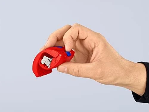 PVC vamzdžių pjaustiklis KNIPEX BiX