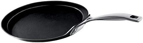 Virtuvinis indų rinkinys - Le Creuset Krepų Keptuvė Neprilimpančio Aliuminio 28cm Juoda