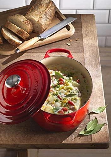 Troškintuvas Le Creuset Signature, ovalus, 27 cm, 4,1 l, vyšninis