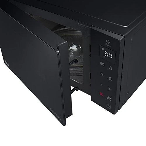 Mikrobangų krosnelė LG | Microwave Oven | MH6535GIS | Free standing | 25 L | 1450 W | Grilis | Juodas