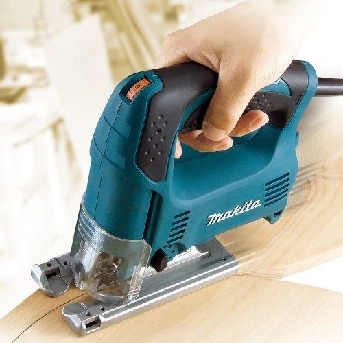 Makita 4329K Siaurapjūklis, 450 W, 65 mm, 500-3100 min-1, 3-jų pakopų švytuoklinis judesys, lagaminas 1,9kg