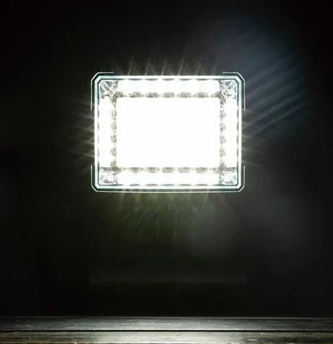 Makita LED prožektorius DML811