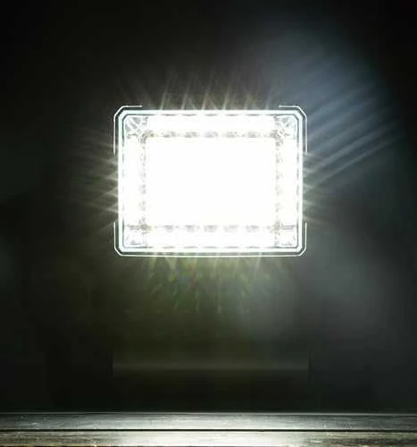 Makita LED prožektorius DML811