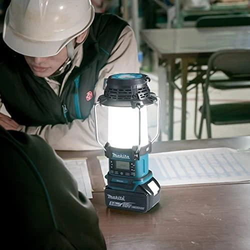 Makita Akumuliatorinis LXT® žibintas / radijas DMR056 14,4V / 18V • 1 000 lx • DAB/DAB+