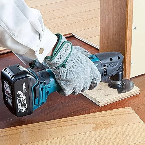 Makita DTM50Z Akumuliatorinis universalus švytuoklinis įrankis 18V 6000-20000 judesiai per min, amplitudė 3,2°; Be akumuliatorių ir kroviklio!