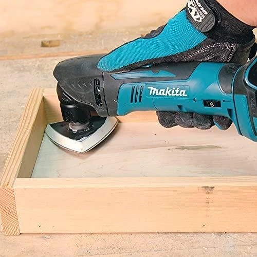 Makita DTM50Z Akumuliatorinis universalus švytuoklinis įrankis 18V 6000-20000 judesiai per min, amplitudė 3,2°; Be akumuliatorių ir kroviklio!