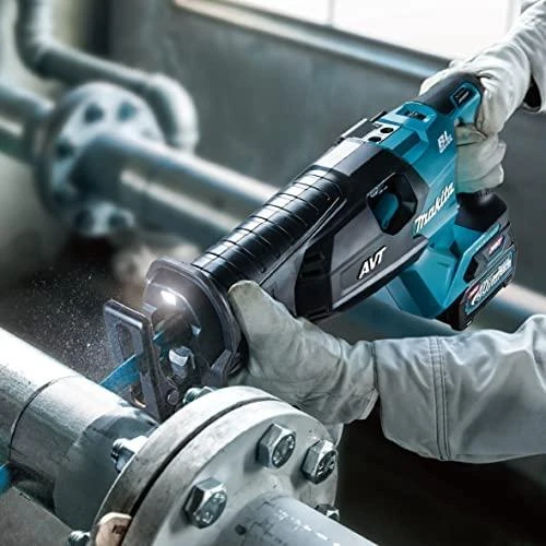 Makita JR002GZ Reciprocating saw XGT, 32mm stroke; švytuoklinio pjovimo funkcija, AVT; greitas ašmenų keitimas; bešepetėlinis variklis, "Z" versija - komplektuojamas be akumuliatoriaus ir kroviklio