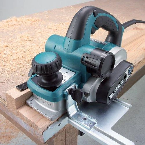 Elektrinis oblius Makita KP0810; 850 W