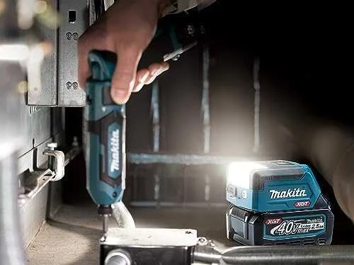 Makita Akumuliatorinis XGT® prožektorius ML011G 40Vmax • 300 lx