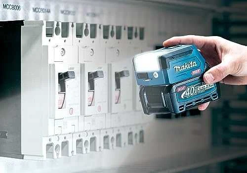 Makita Akumuliatorinis XGT® prožektorius ML011G 40Vmax • 300 lx