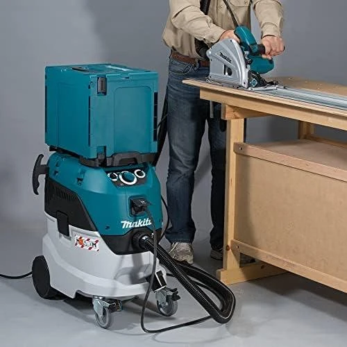 Makita dulkių siurblys (šlapiai/sausai) VC4210M, 1200 W, 42 l, 250mbar, darbo prietaiso įjungimas iki 2400 W