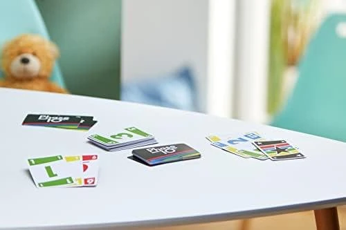 Mattel PHASE 10 - sutampančių kortų žaidimas