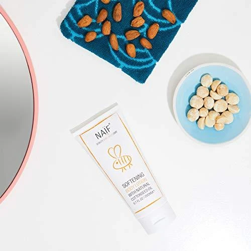 NAÏF minkštinamasis kūno losjonas vaikams ir kūdikiams Baby - Kids (Softening Losjonas kūnui) 200 ml