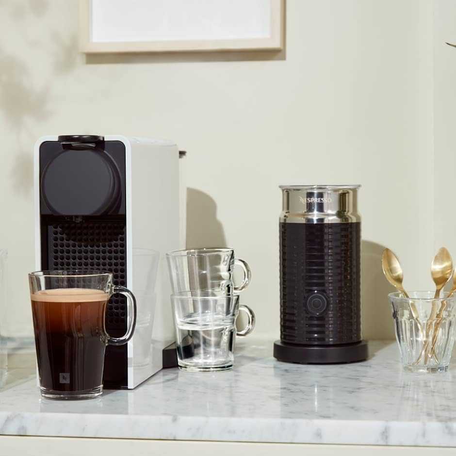 Kavos apar.Nespresso whisk Aeroccino 3 juodas