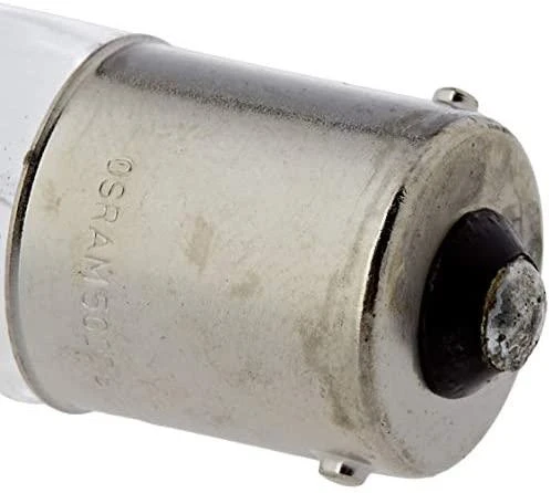 Osram BA15s lemputės metalinis cokolis iš arti