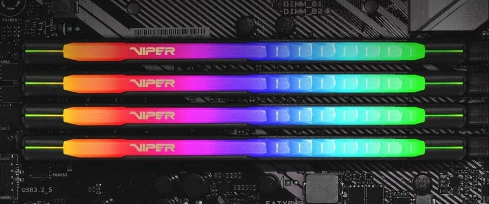 Operatyvioji atmintis RAM PATRIOT Viper Steel RGB DDR4 32GB 2x16GB 3600MHz w/ Juodas heatshield Dual Kit