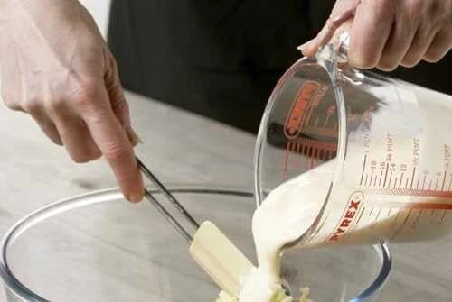Ąsotis su matavimo žymėmis PYREX, 1 l