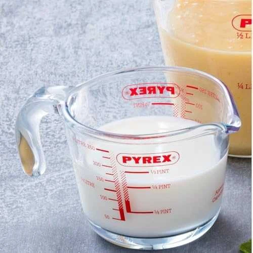 Ąsotis su matavimo puodeliu 0,25 l PYREX
