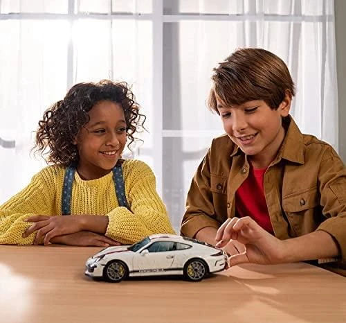 RAVENSBURGER dėlionė Porsche 911R 108vnt, 12528