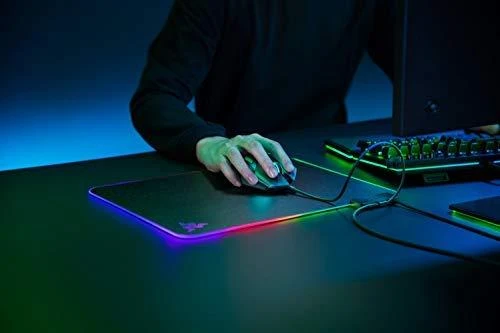 Pelės kilimėlis žaidimams Razer Firefly V2, Chroma, Juodas