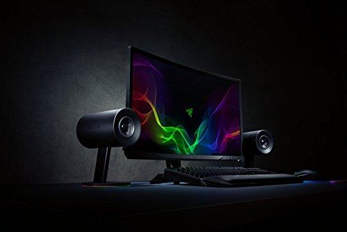 Kolonėlės Razer Nommo Chroma (Juodos) su apšvietimu