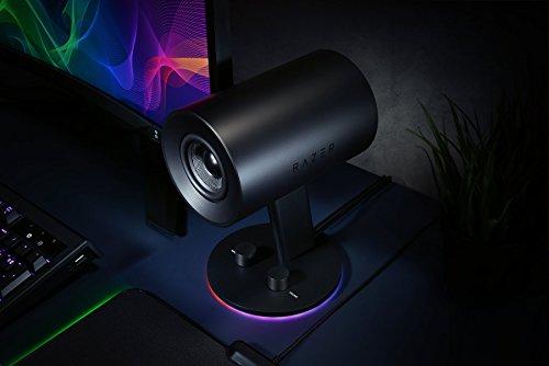 Kolonėlės Razer Nommo Chroma (Juodos) su apšvietimu