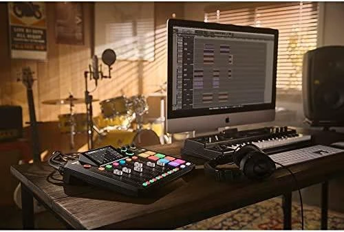 Rode Podkastų Studija - Røde Rødecaster Pro II Juodas